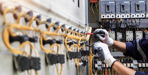 Professional Electrician technician working in Northview, MI